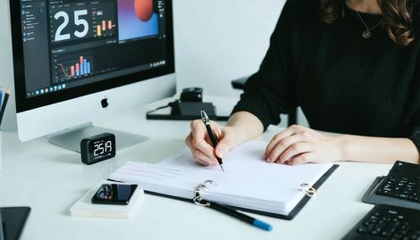 25 Dakikalık Odak Bloklarında Başarı Taktikleri ile Verimliliğinizi Artırın