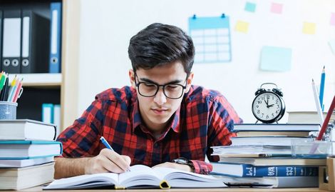 Sınav Başarısı İçin Etkili Çalışma Rutinleri: Verimliliğin Anahtarı